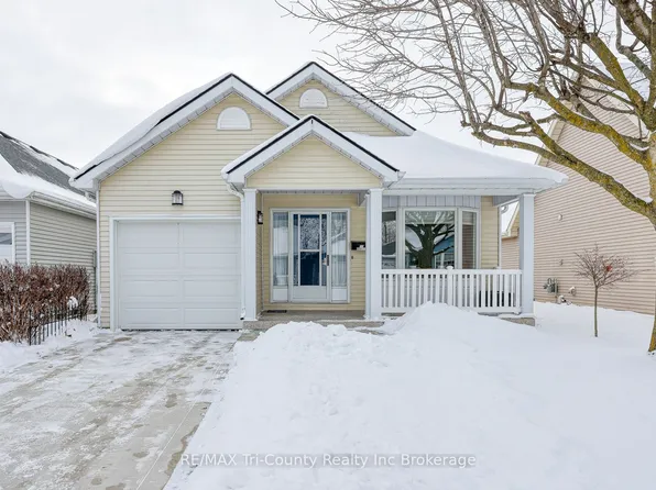 33 Wilkins Cres, Tillsonburg, ON N4G 5M6