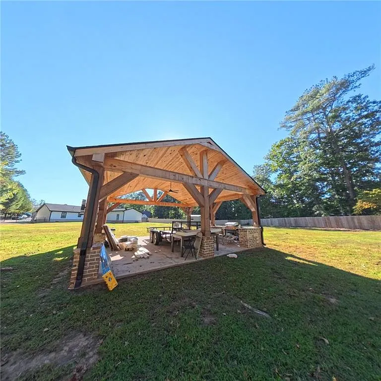 3 bed, 2.5 bath, $2,700 — Photo 4