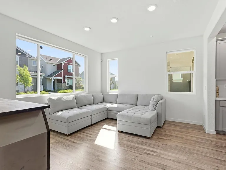 2809 Earthened Walk — Photo 13