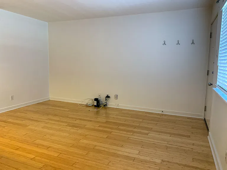 2303 E Side Dr #220 — Photo 3