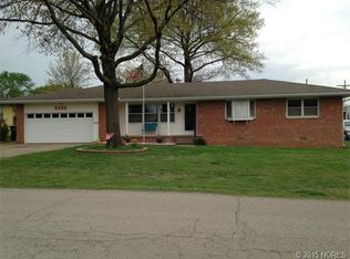 3908 Lester Ave, Bartlesville, OK 74006
