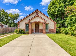 225 Palmyra St, Houston, TX 77022