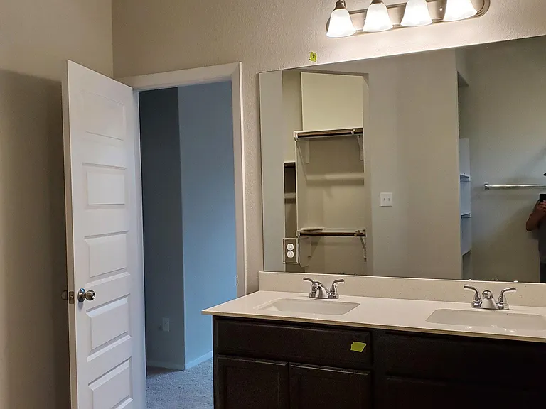 2800 Joe Dimaggio Blvd #103 — Photo 7