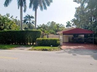 2863 S Douglas Rd, Coconut Grove, FL 33133
