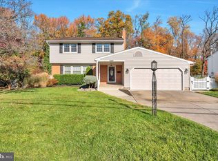 1544 Hillside Dr, Cherry Hill, NJ 08003