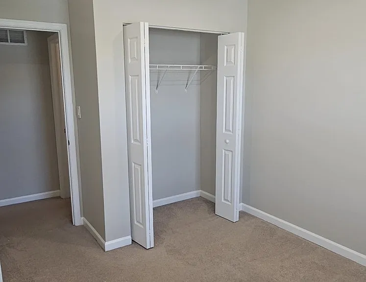 89 Salerno Dr — Photo 39