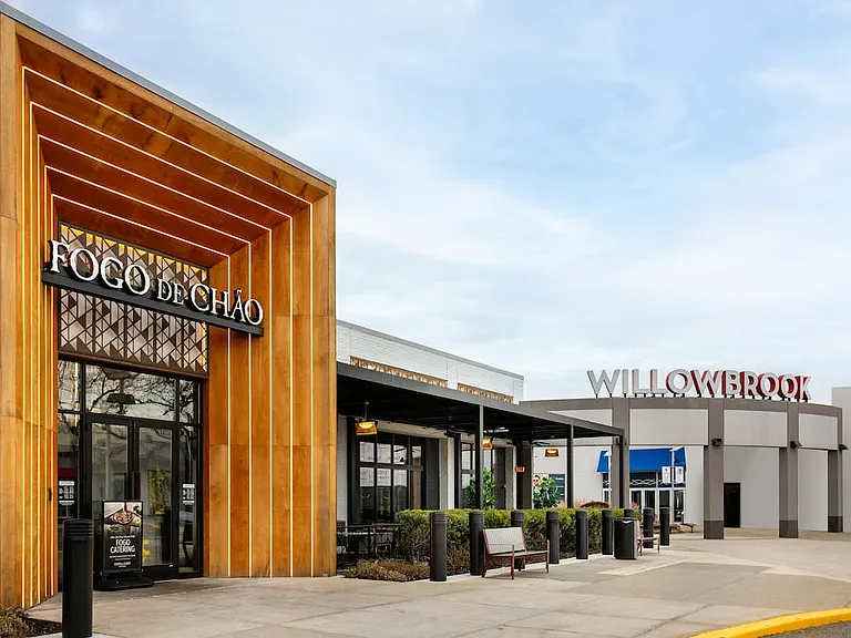 Just minutes from Avalon Wayne, Willowbrook Mall offers premier shopping, dining, and entertainment.
