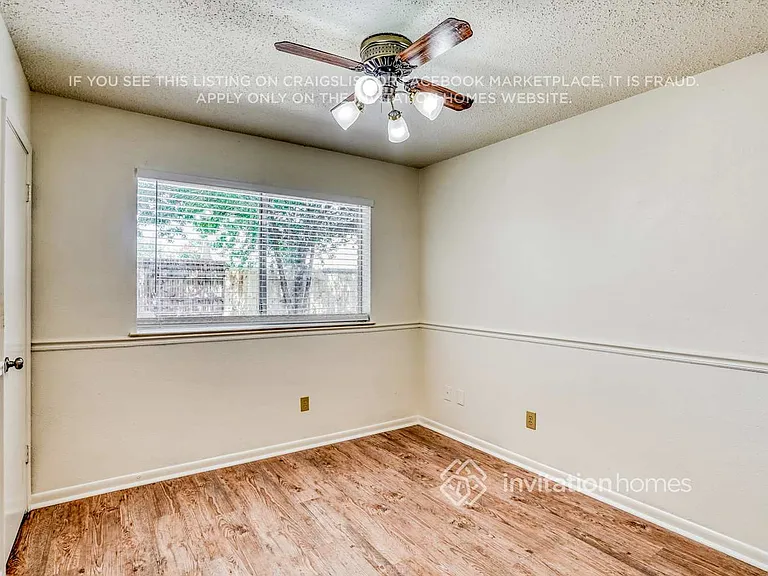 22614 Powell House Ln — Photo 13