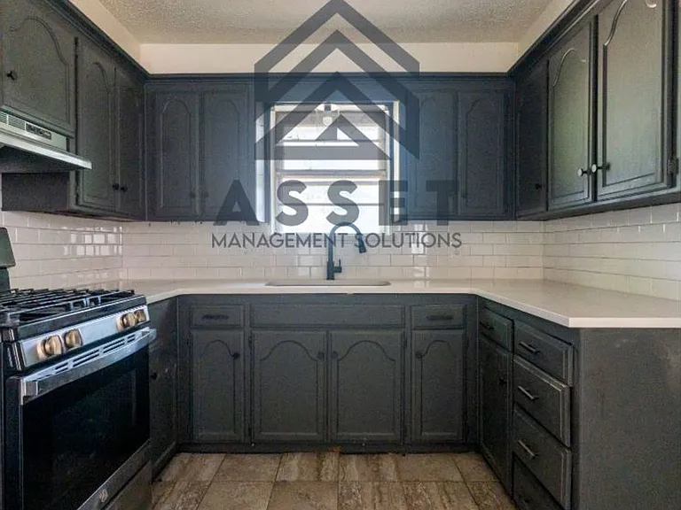 5017 S Briarwood Dr — Photo 11