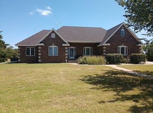 1040 N Mayfield Rd, Conway Springs, KS 67031