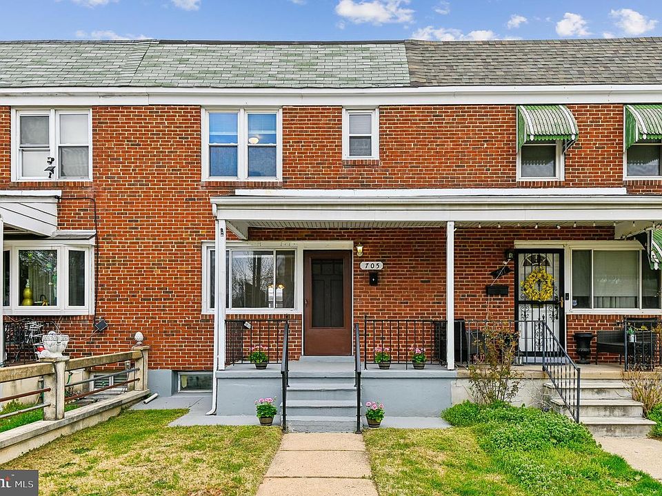 1st image of 705 Tolna St