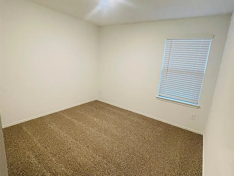 5146 Bay Meadows Ln — Photo 24