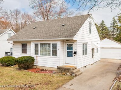 3115 Palmer St, Lansing, MI, 48910