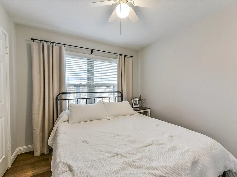 4010 Spring Branch Dr W — Photo 28