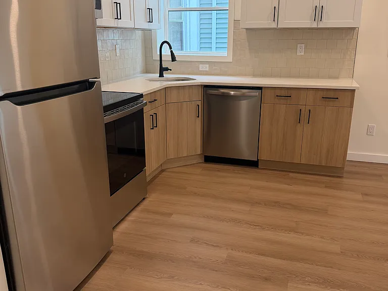46 N Hamilton St #4 — Photo 14