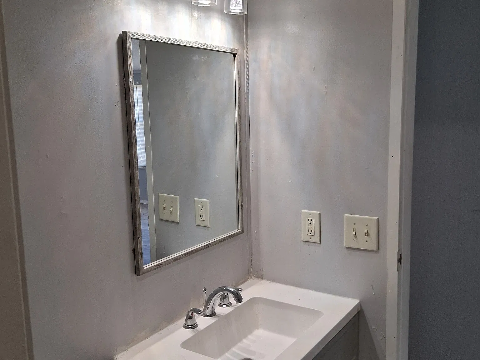 3 bed, 1900 sqft, $1,500 — Photo 4