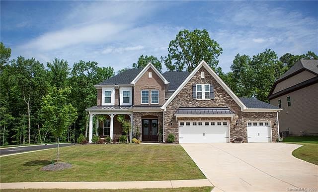 1st image of 608 Cornell Dr #22