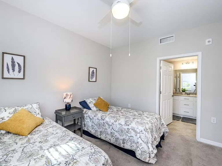 14061 Heritage Landing Blvd #411 — Photo 25