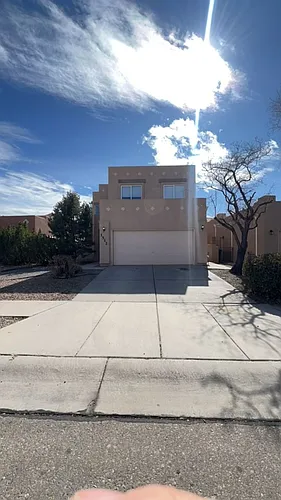 1512 Vista Monte Dr NE Photo 1