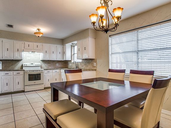 1015-hickory-cir-mansfield-tx-High-Res-3-Copy.jpg