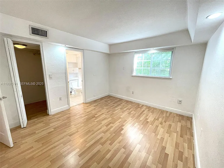 3245 Virginia St #39 — Photo 5