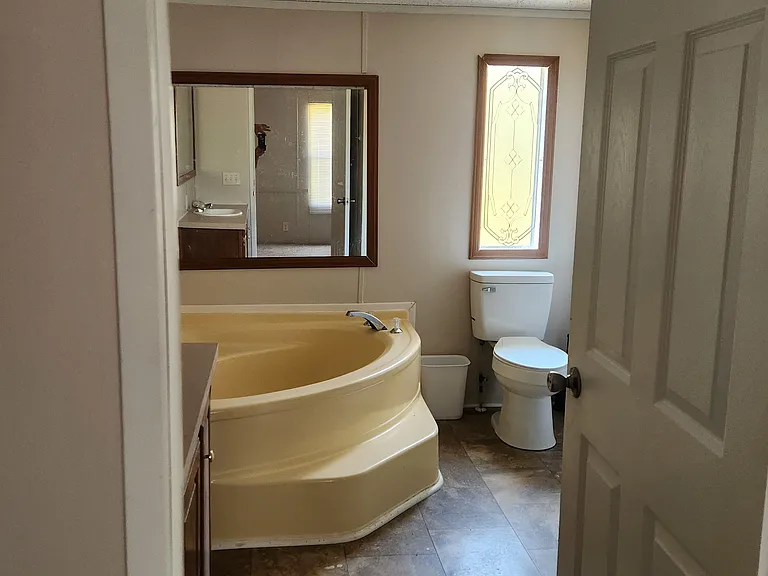 347 Gibson Dr — Photo 10