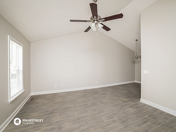 5th image of 1602 Dodson St