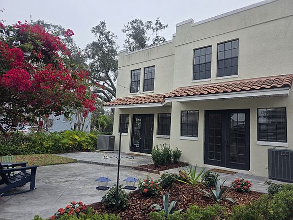 2nd image of 635 Hillcrest St #635
