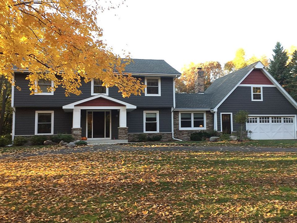 1st image of 1035 Heritage Ln