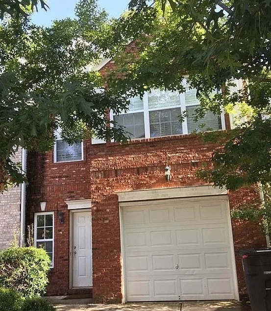 Newly remodeled Townhouse in Douglas County High School District — Photo 1