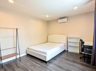 1299 W 37th Dr #2, Los Angeles, CA 90007