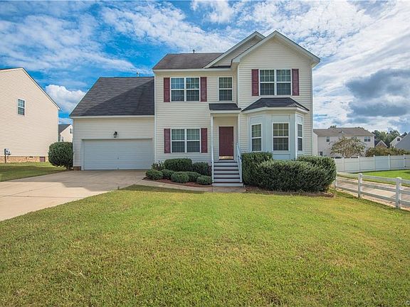 2nd image of 13343 Castlewellan Dr