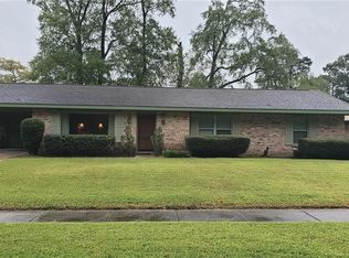 2004 Guillory St, Westlake, LA 70669