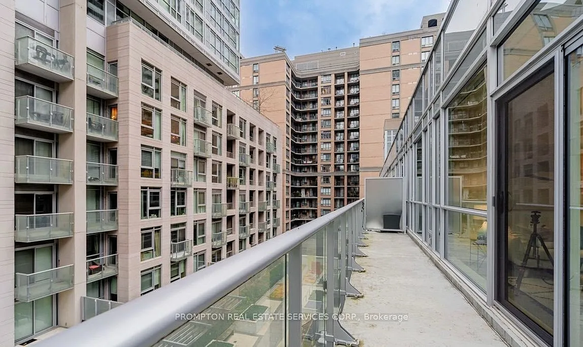 2 bed, $2,750 — Photo 1