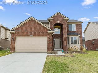 36335 English Ct, Sterling Heights, MI 48310