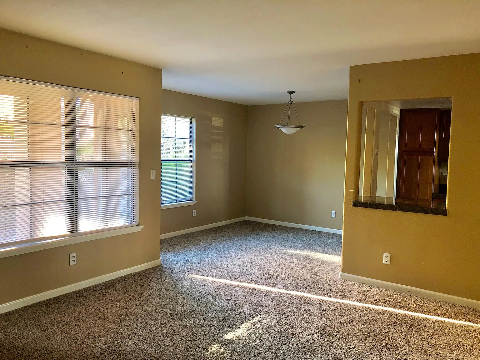 1 bed, 775 sqft, $1,450 — Photo 2