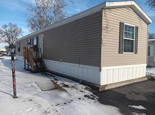 303 Carriage Lane Est, Streator, IL