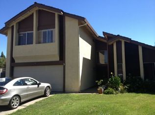 9992 Parkglen Ct, Elk Grove, CA 95624