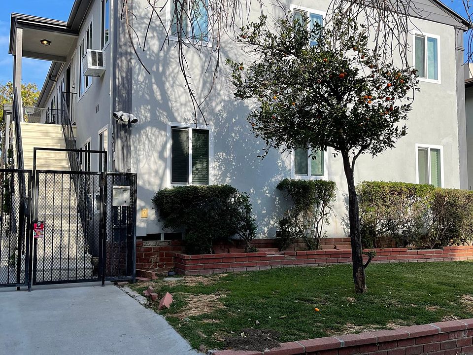 1st image of 1248 Barry Ave #3