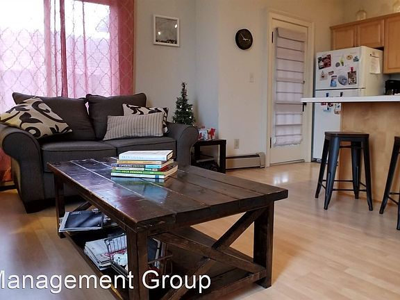 3rd image of 1392 Amherst St APT 6