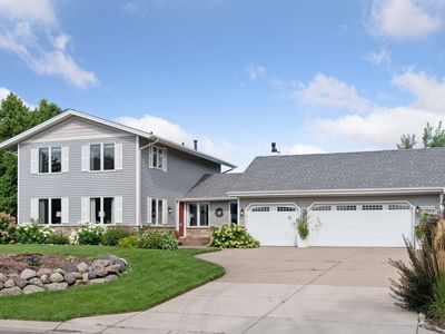7027 W Shadow Lake Dr, Lino Lakes, MN, 55014