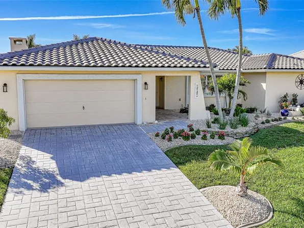 2737 Saint Thomas Dr, Punta Gorda, FL 33950