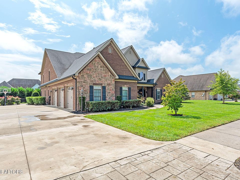 1325 Rippling Waters Cir, Sevierville, TN 37876 MLS 1238193 Zillow