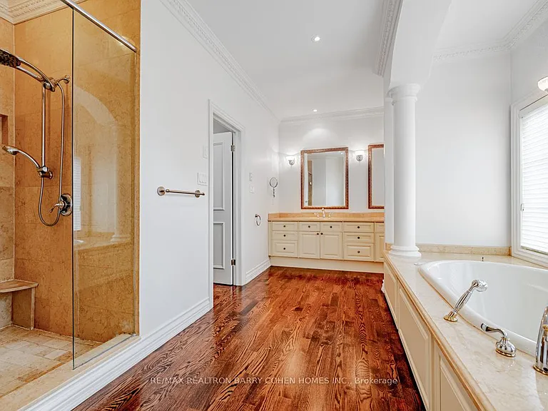 8 York Rd — Photo 24