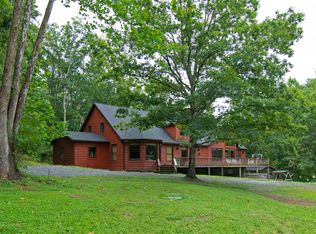 114 Hungards Creek Rd, Hinton, WV 24910