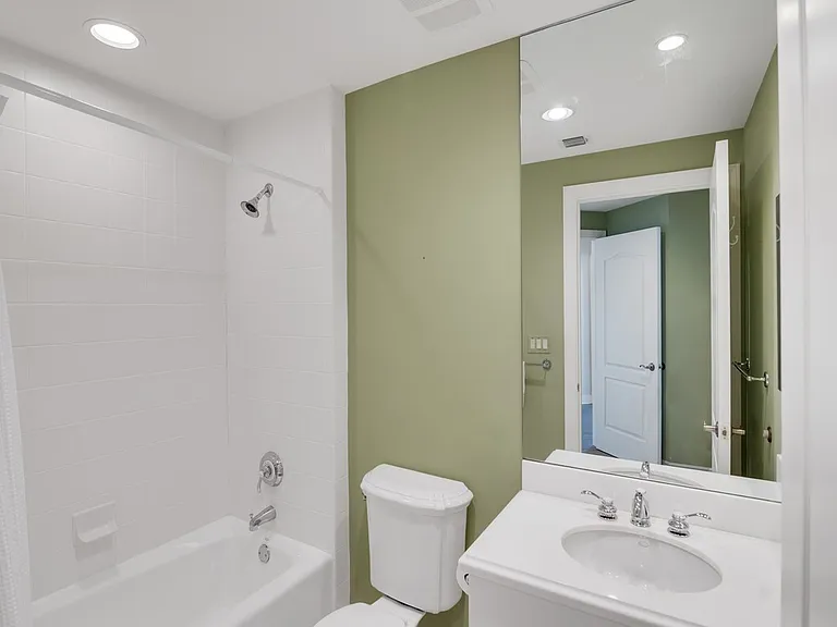 9013 Somerset Bay Ln #201 — Photo 5