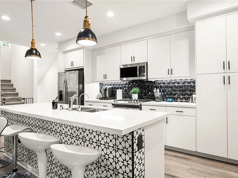 663 S Mosaic St — Photo 18