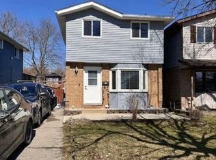 90 Carter Cres, Cambridge, ON N1R 6A9