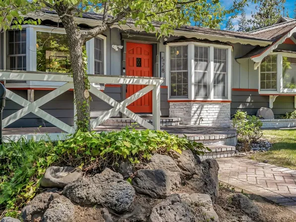528 McCloud Ave, Mount Shasta, CA 96067