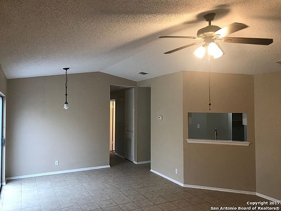 2nd image of 4155 Sunrise Glade Dr